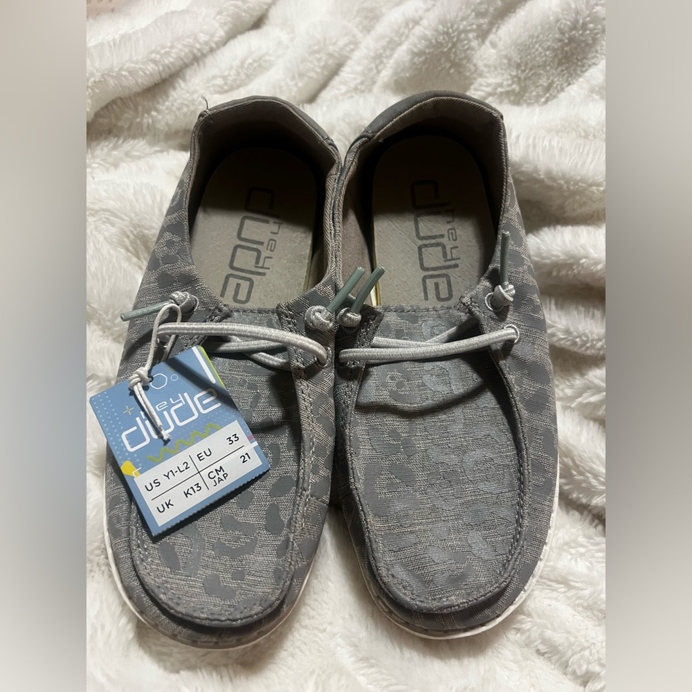 Cheetah Hey Dudes NWT